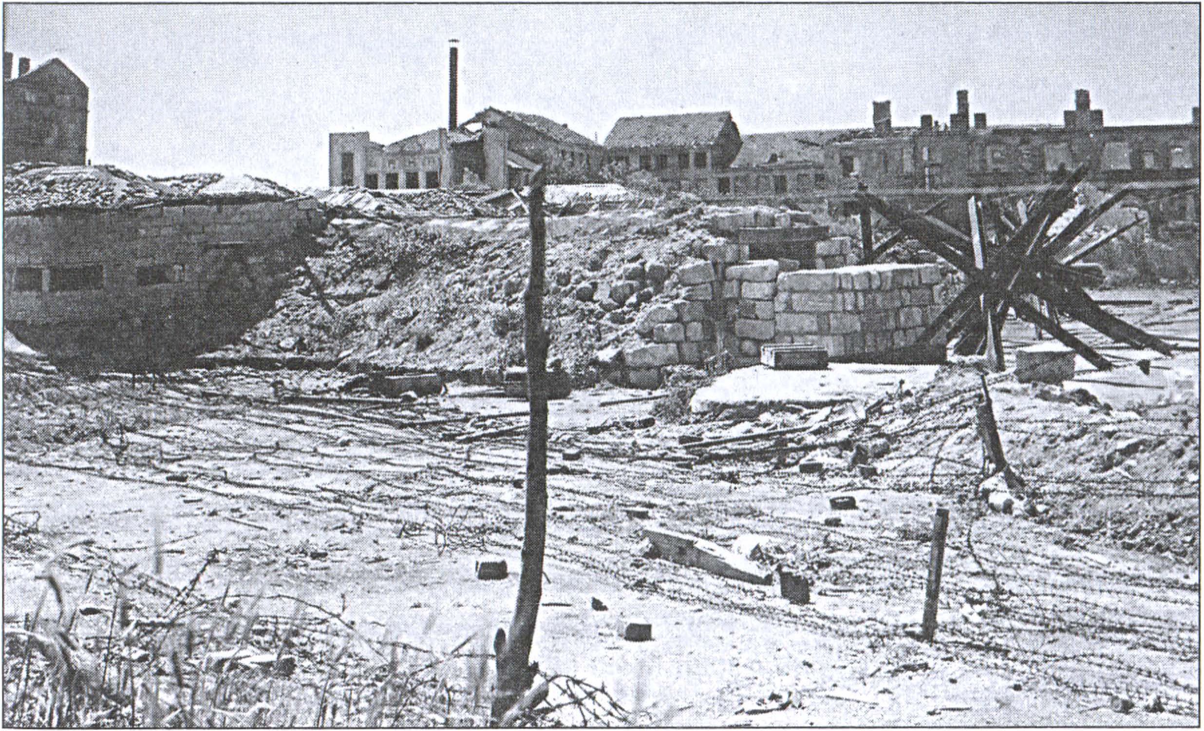 Доты на набережной Керчи (наши снимки 1944 года) Доты на набережной Керчи (наши снимки 1944 года)