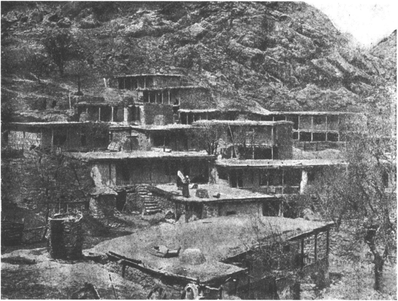 Деревня Шелен близ Судака. Из: Куфтин, 1925 Деревня Шелен близ Судака. Из: Куфтин, 1925