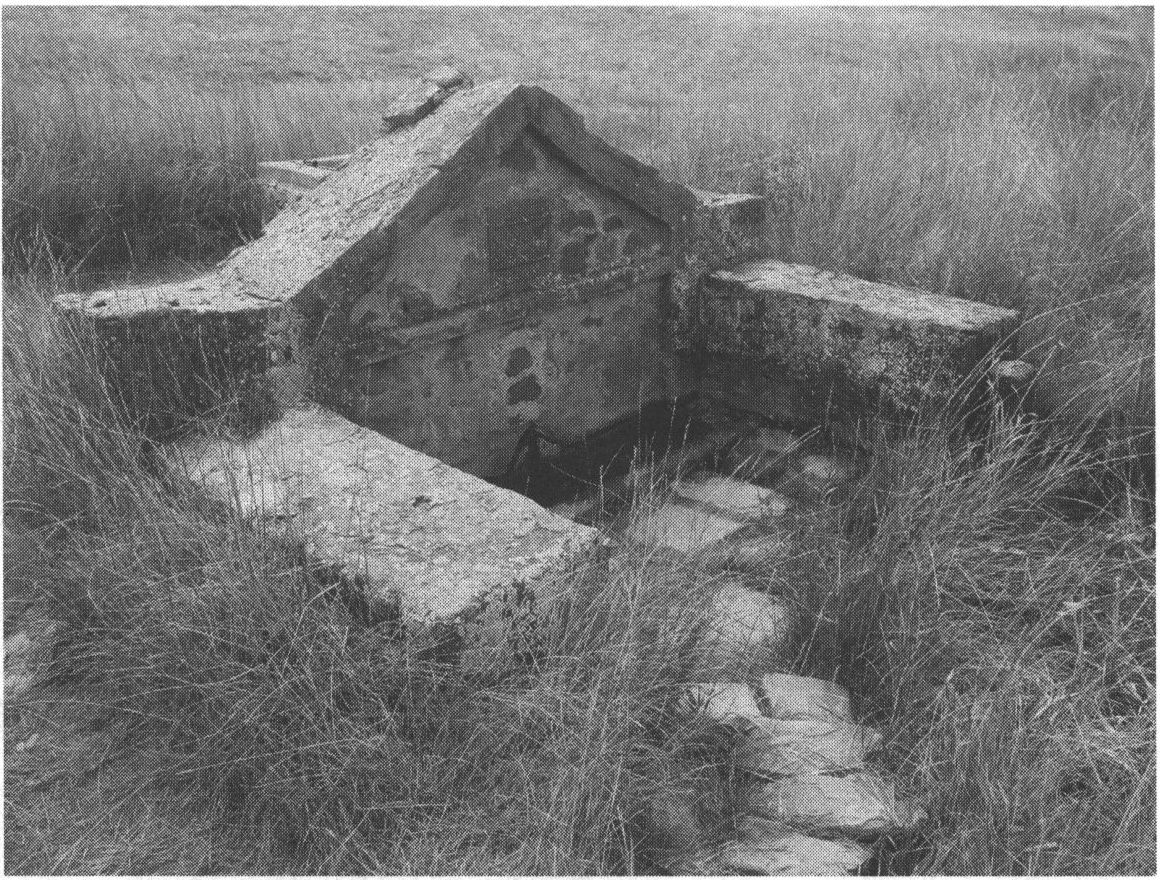 Старинное чешме. Село Токлук, Восточный Крым. Фото автора Старинное чешме. Село Токлук, Восточный Крым. Фото автора